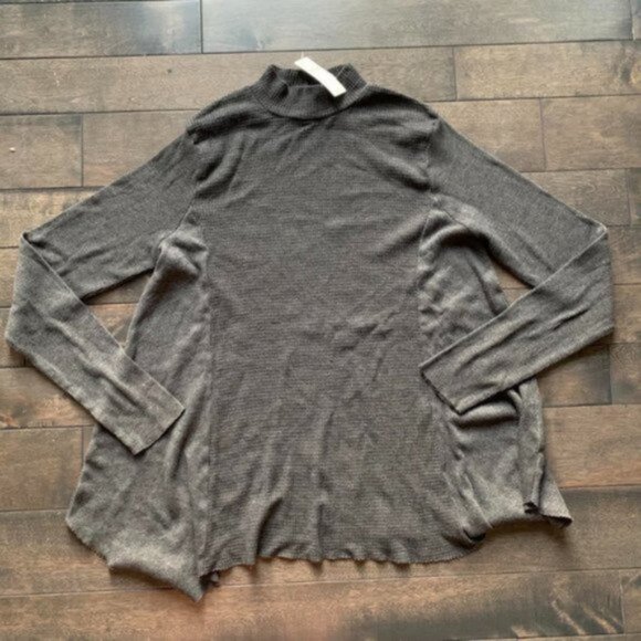 Anthropologie t.la Long sleeve thermal - Picture 4 of 5